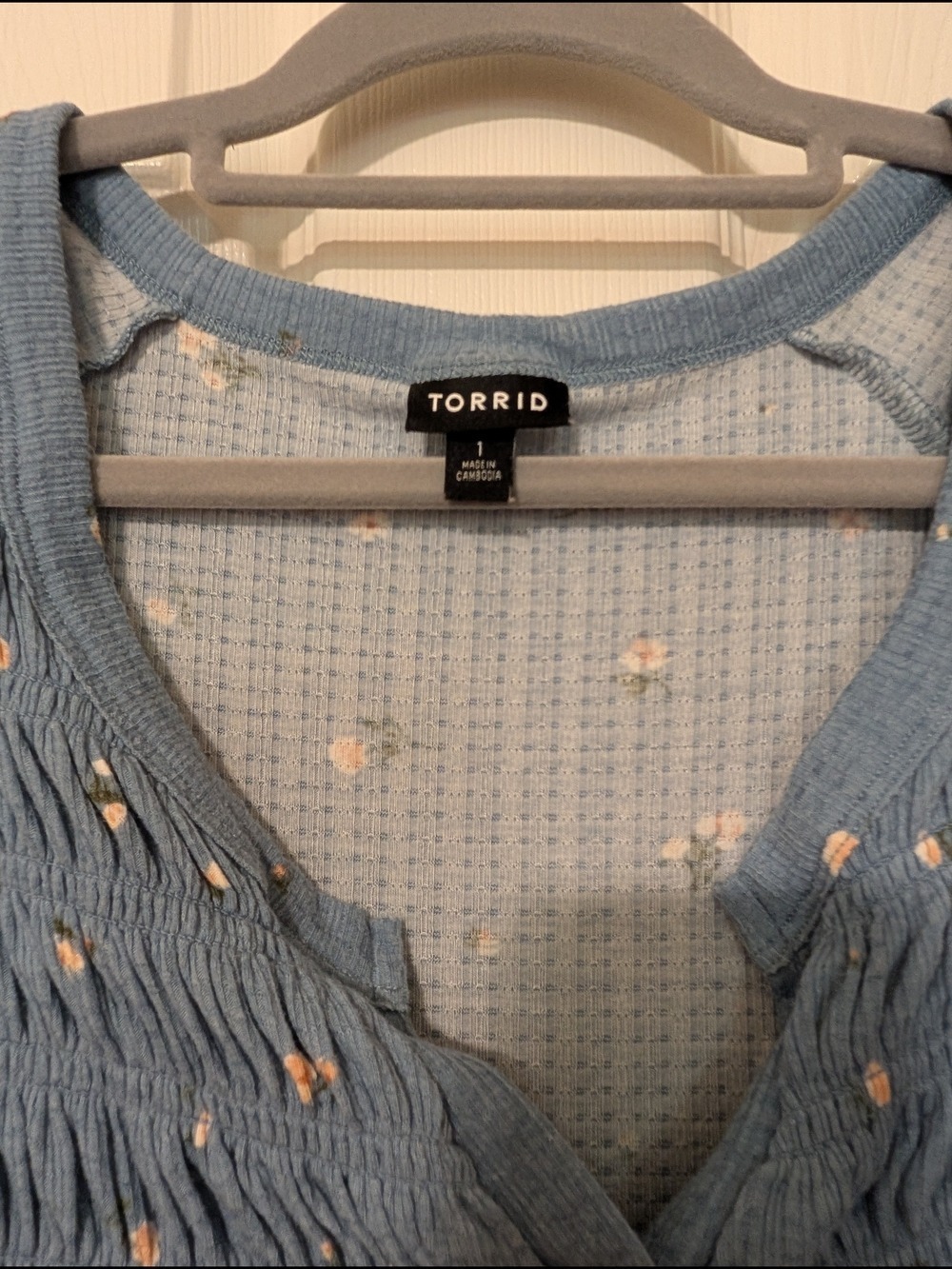 Torrid Dusty Blue Floral Smocked Tunic - Picture 4 of 5